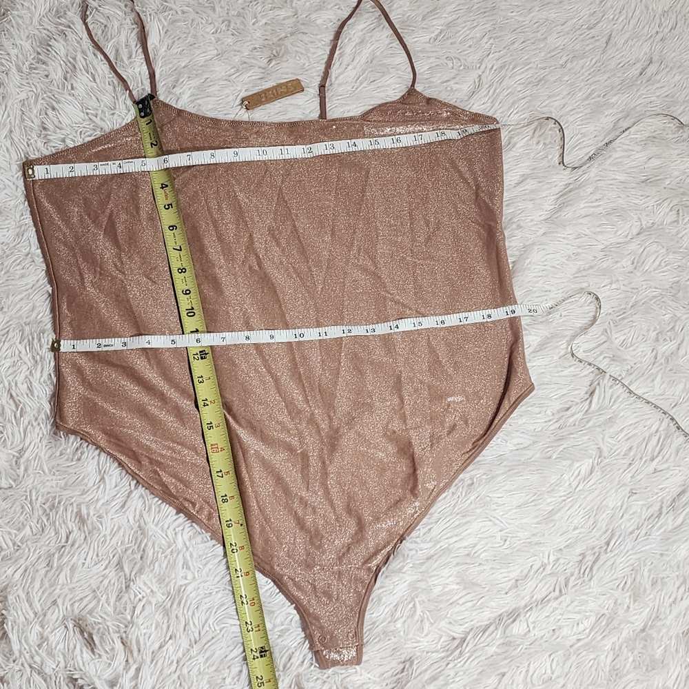 SKIMS Shimmer Cami Bodysuit/ 3X,4X/SIENNA - Picture 5 of 12